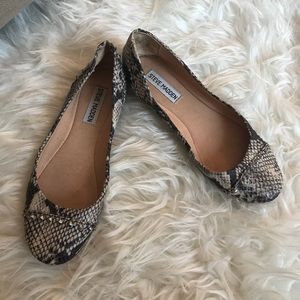Snakeskin Steve Madden Flats